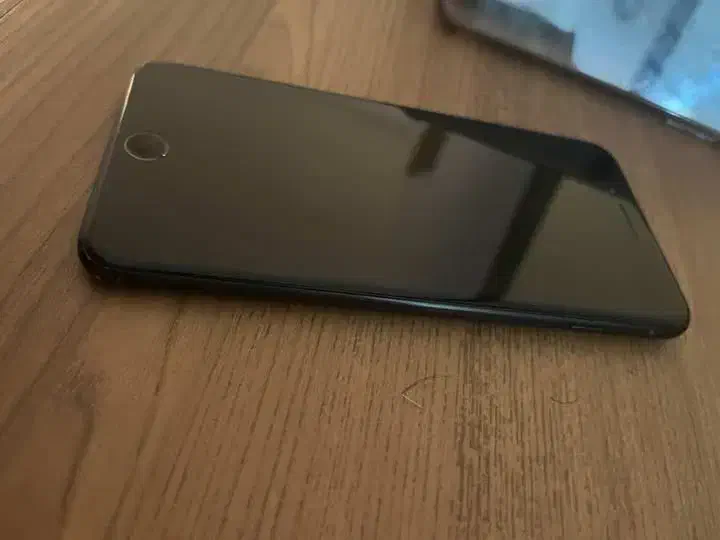 ipone7plus|موبایل|تهران, بهارستان|دیوار