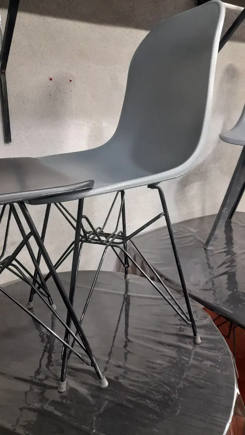 صندلی نشیمن‌‌فایبربتونی رنگ|صندلی و نیمکت|حمیدیا, |دیوار