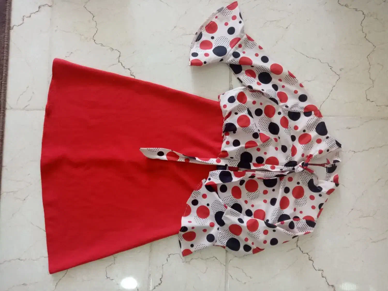 لباس|لباس|نجفآباد, صالح آباد|دیوار