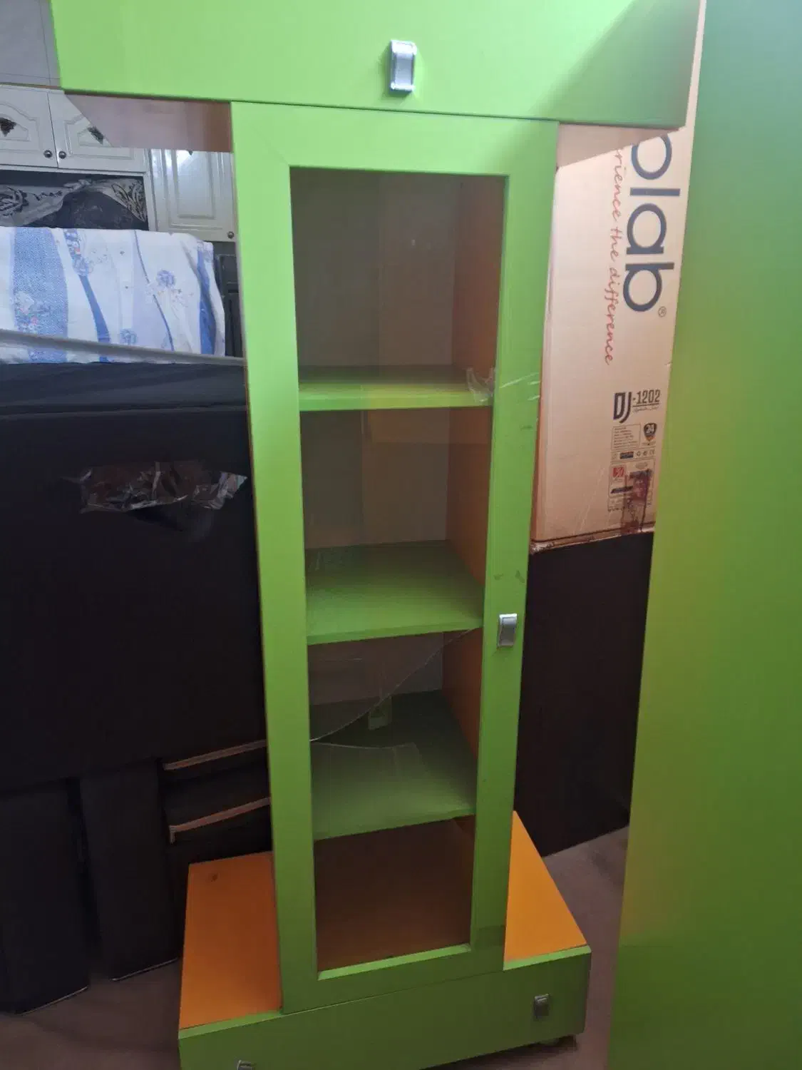 سرویس خواب کودک|تخت و سرویس خواب|ری, شهادت|دیوار