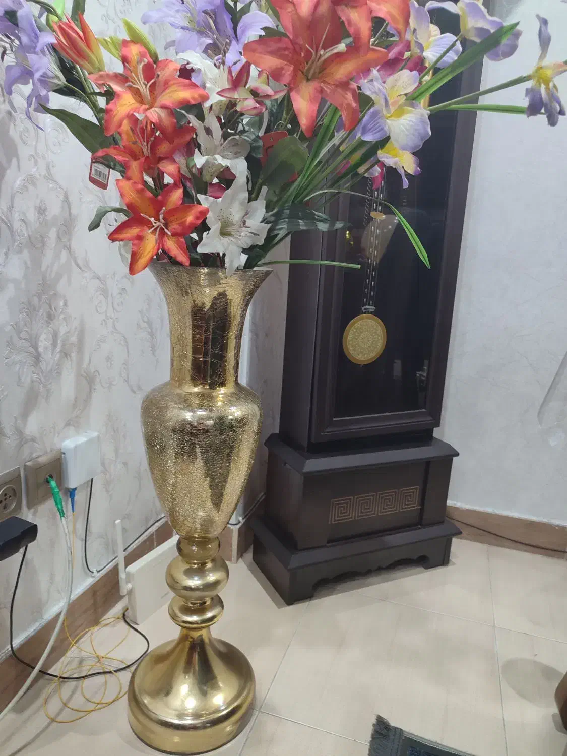 گل با گلدان|صنایع دستی و سایر لوازم تزئینی|رشت, رشتیان|دیوار
