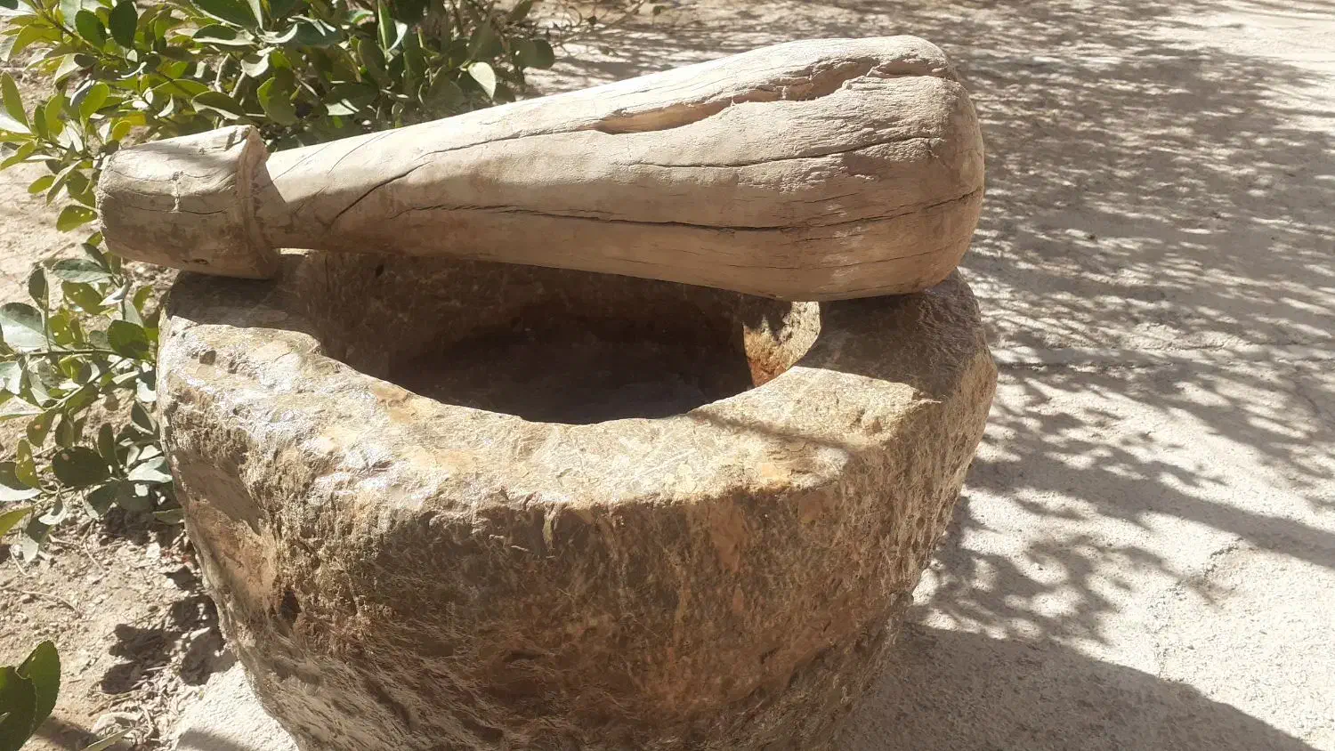 هاون قدیمی|کلکسیون اشیاء عتیقه|اصفهان, همتآباد|دیوار