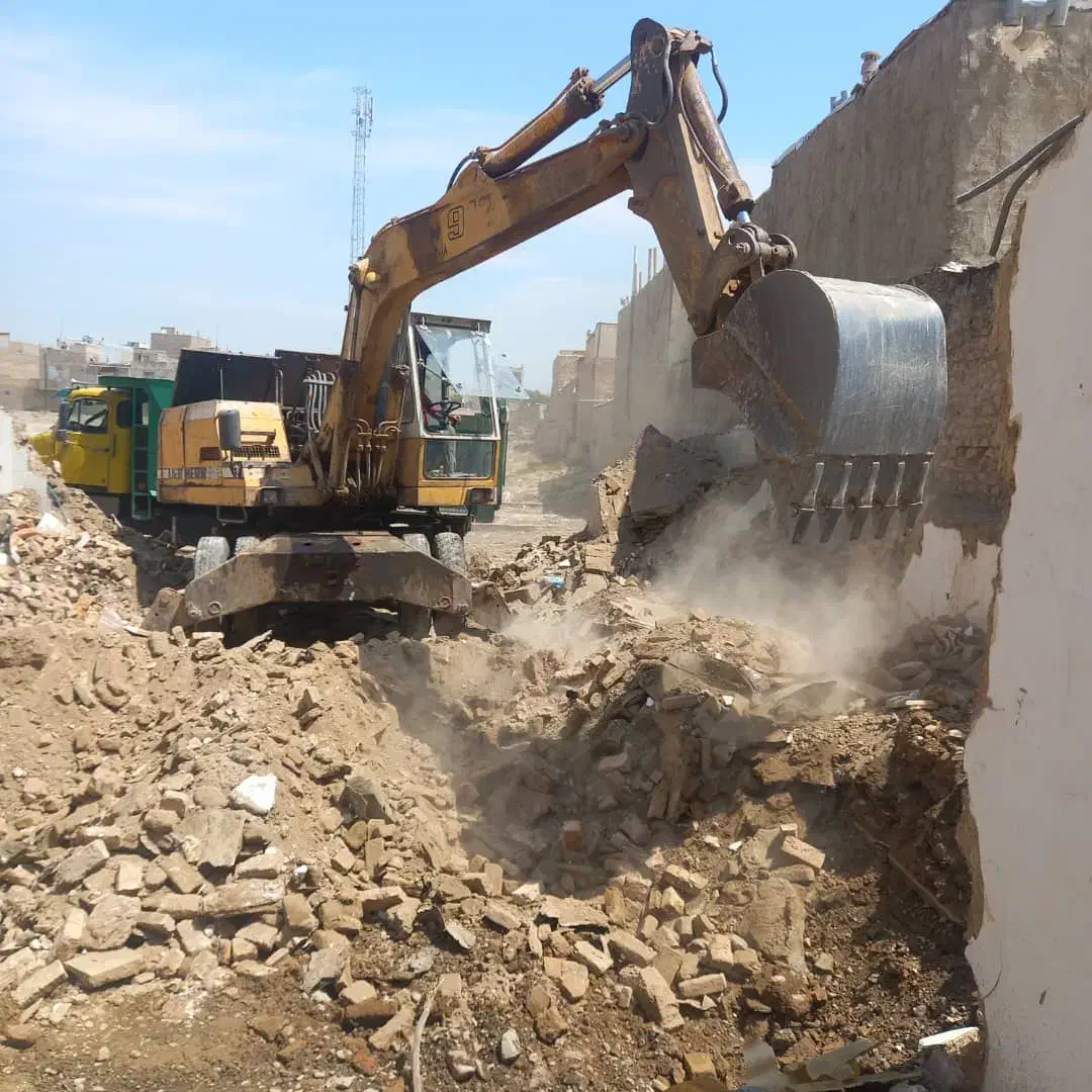 تخریب ساختمان بتنی و کلنگی و بازسازی صفر تا صد|خدمات پیشه و مهارت|تهران, دانشگاه شریف|دیوار