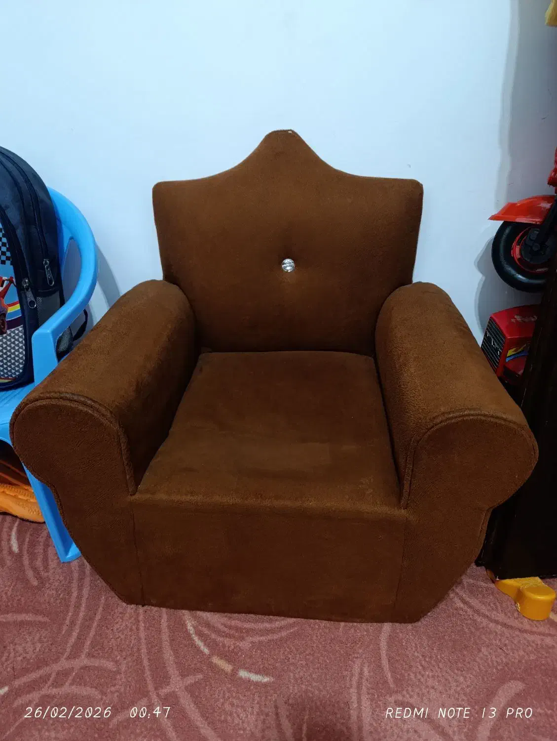 مبل کودک|تخت و صندلی بچه|آستانه اشرفیه, |دیوار