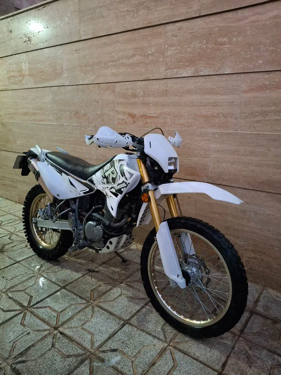 روان اصلی 1400|موتورسیکلت|مشهد, دوست آباد|دیوار