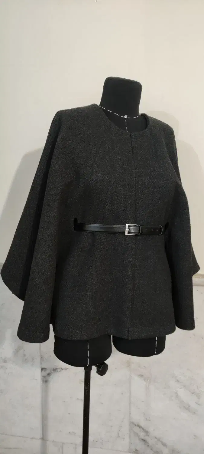 شنل جذاب|لباس|مشهد, کلاهدوز|دیوار