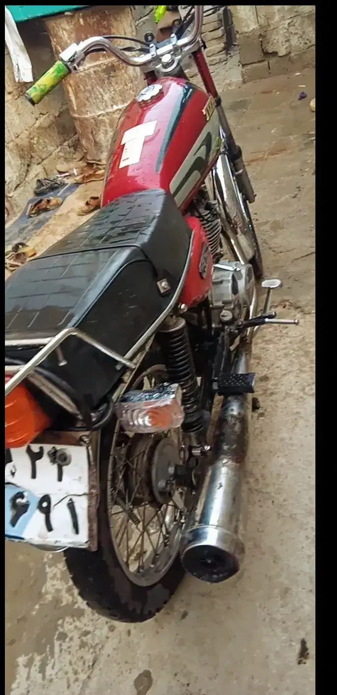 هندا ۱۵۰|موتورسیکلت|سراوان, |دیوار