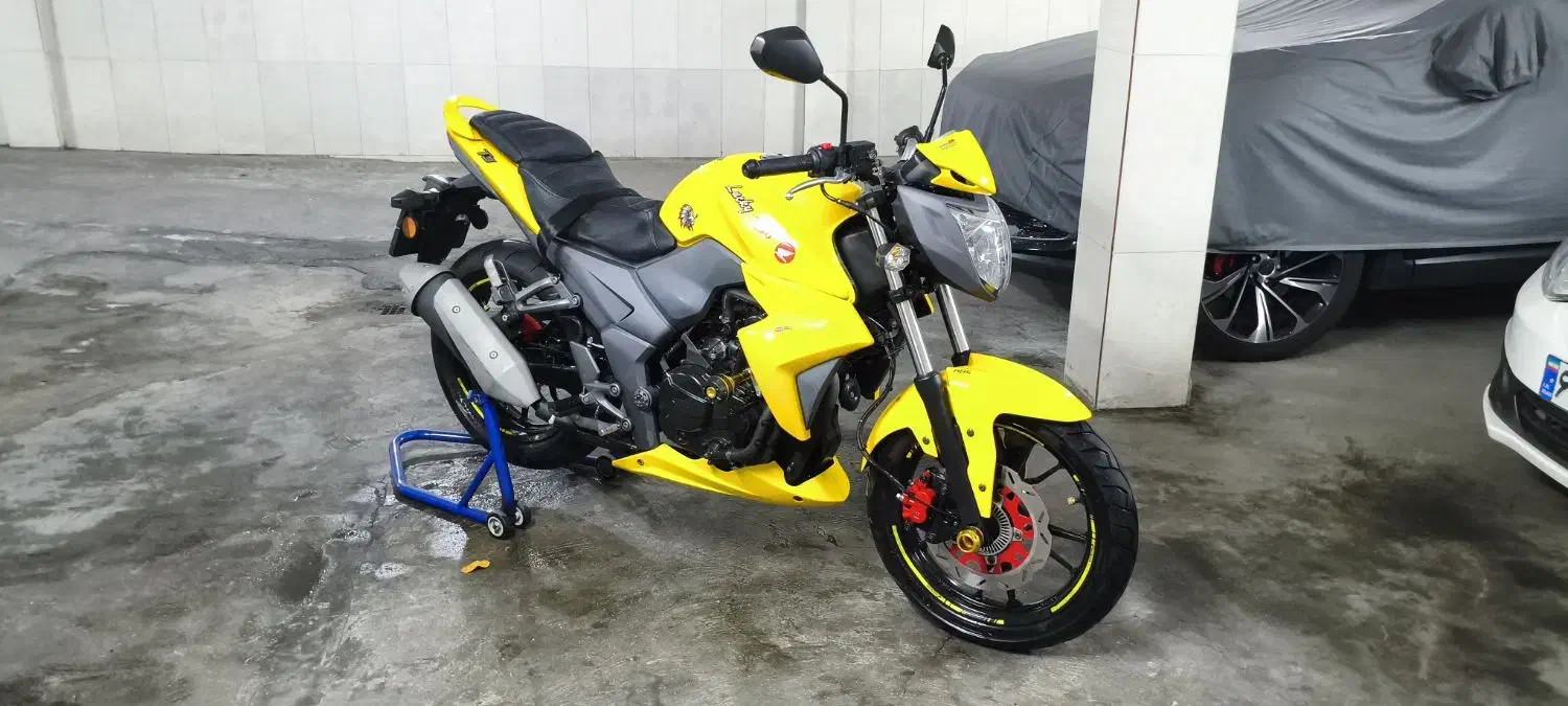 لاکی ۲۵۰ T3|موتورسیکلت|تهران, بهارستان|دیوار