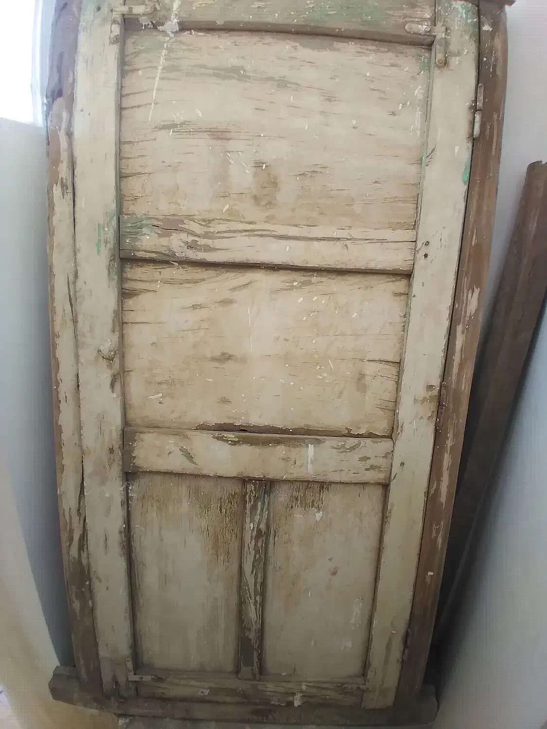 درب چوبی قدیمی|ابزارآلات|تفت, |دیوار