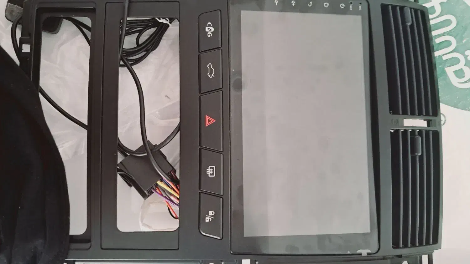 مانیتور اندروید سیستم ماشین پژو پارس|قطعات یدکی و لوازم جانبی|همدان, |دیوار