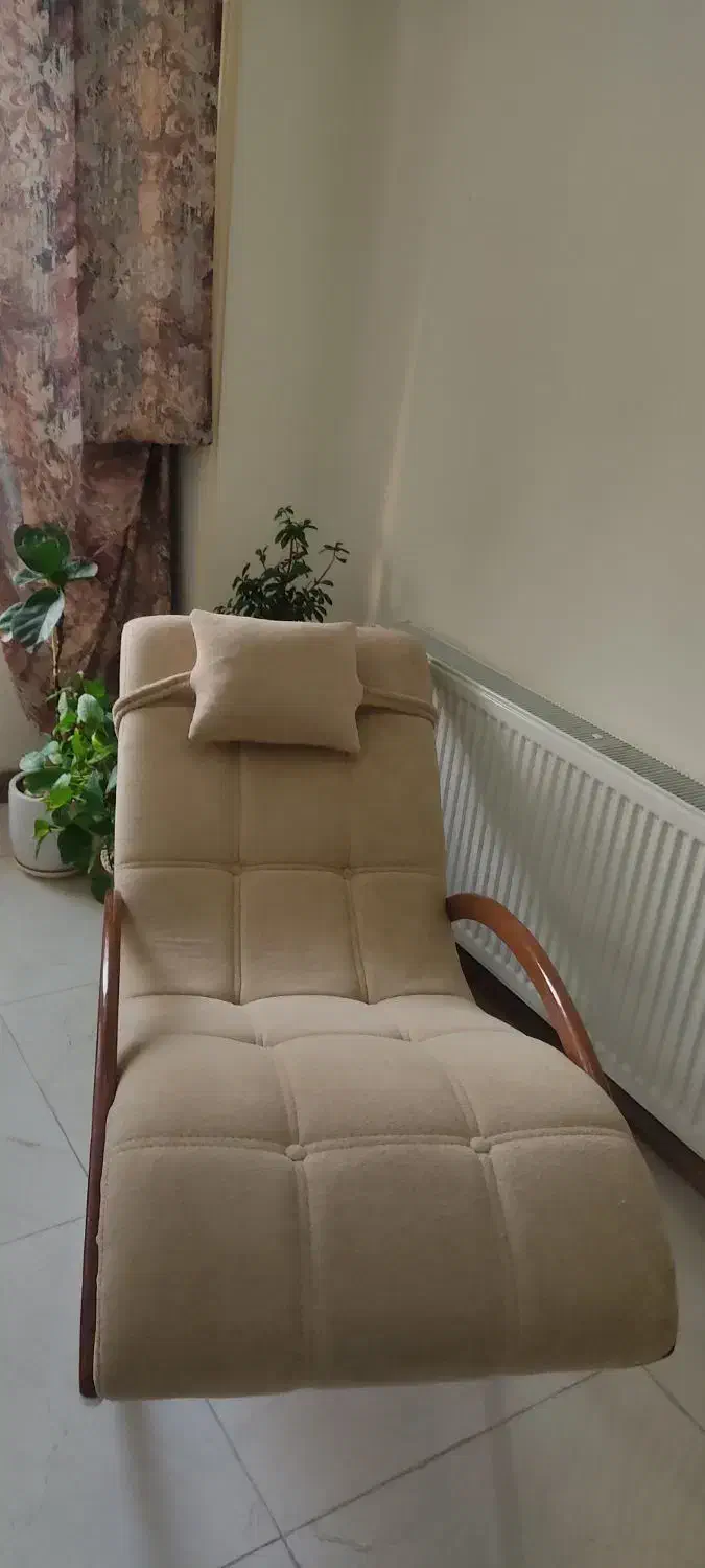 صندلی راک دسته چوبی|مبلمان خانگی و میز عسلی|تبریز, |دیوار