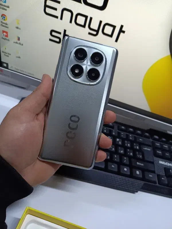 poco x7  r12 512g|موبایل|مشهد, شهید قربانی|دیوار