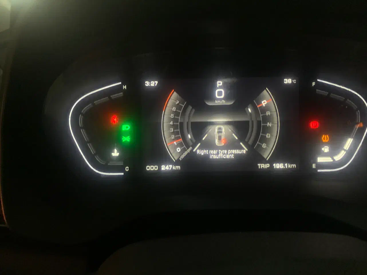 کی ام سی ایکس 5|خودرو سواری و وانت|شیراز, شاهچراغ|دیوار