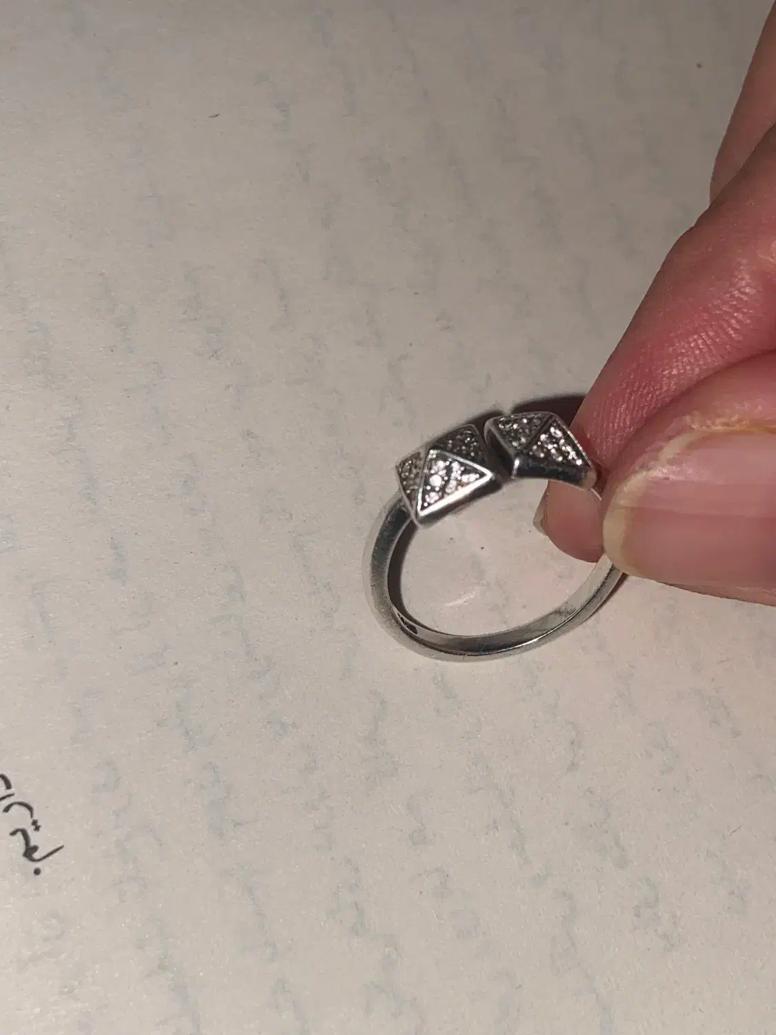 انگشتر نقره|جواهرات|صدرا-فارس, فاز ۱|دیوار