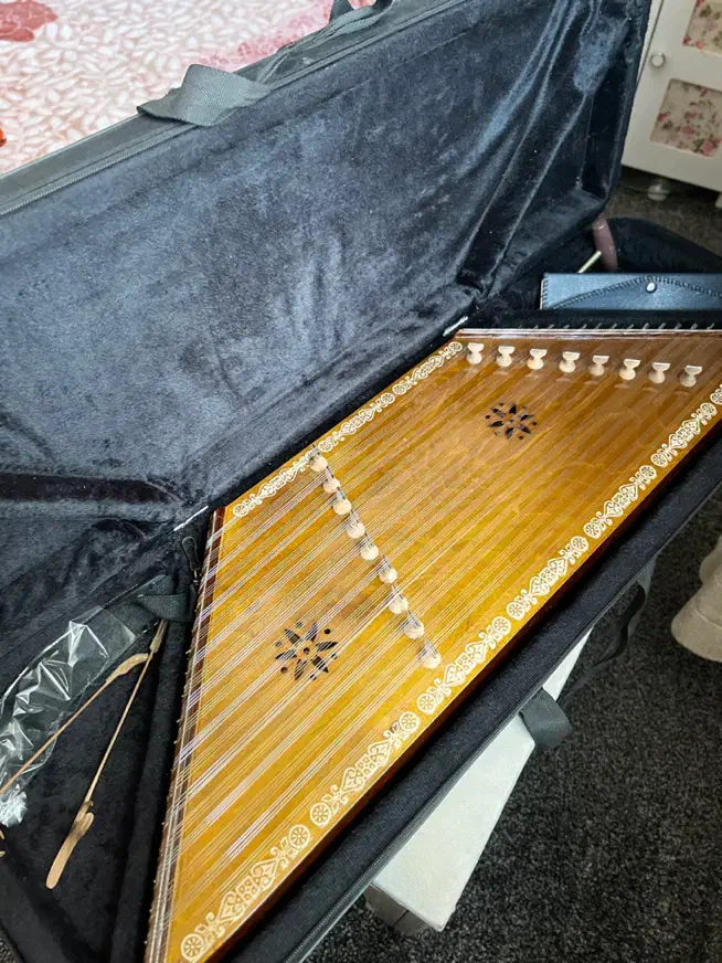 سنتور۹خرک|سازهای سنتی|اهواز, کوی باهنر|دیوار