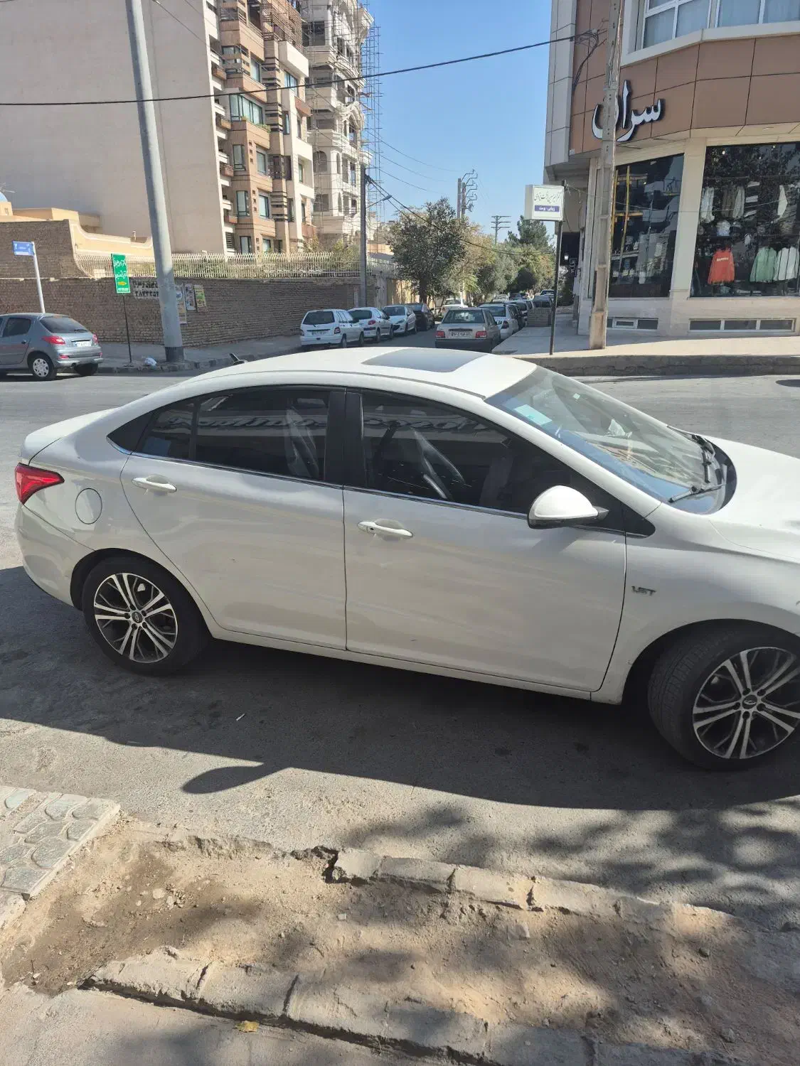 آریزو ۵|خودرو سواری و وانت|حمیدیا, |دیوار