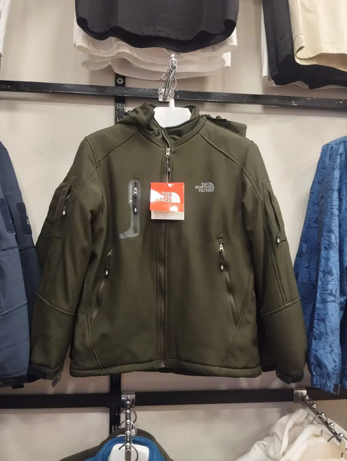 کاپشن های نورث فیس North Face پاییزه و زمستانه|لباس|قشم, |دیوار