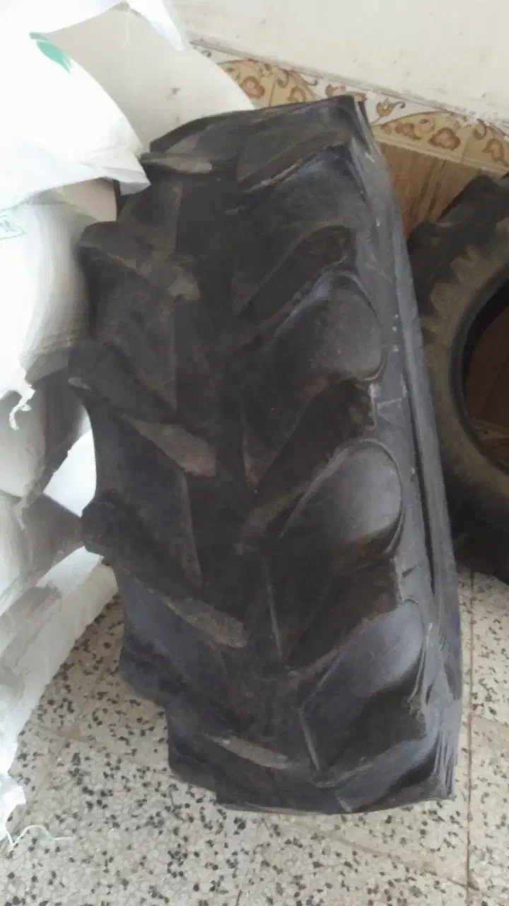 لاستیک تراکتور 399|قطعات یدکی و لوازم جانبی|گلی داغ, |دیوار