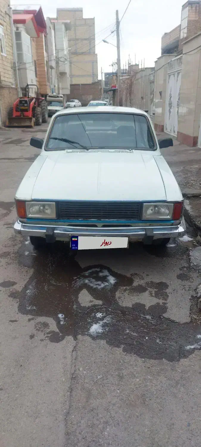 پیکان|خودرو سواری و وانت|میانه, |دیوار