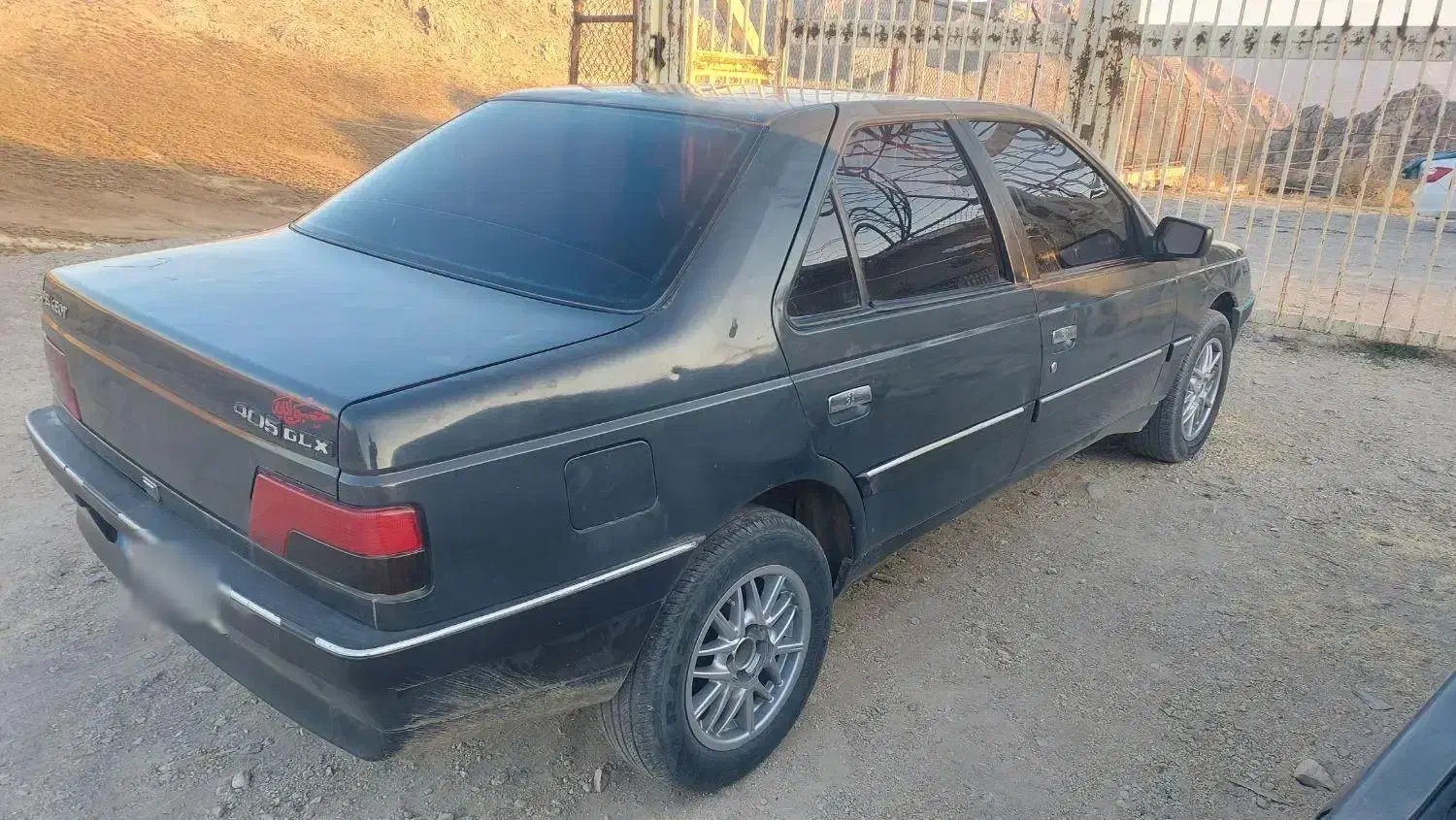 405مدل۸۴ شاسی سالم|خودرو سواری و وانت|صمصامی, |دیوار