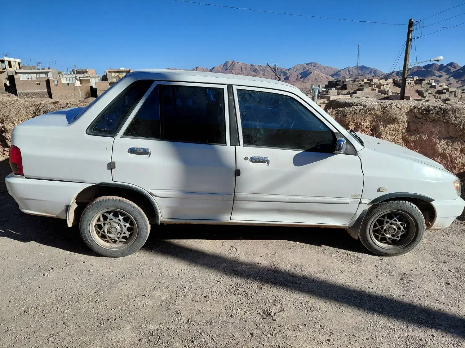 ۱۳۲ مدل ۹۰بدون رنگ شاسی خورده نامه داخل عکس|خودرو سواری و وانت|نیمبلوک, |دیوار