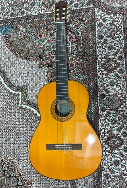 گیتار یاماها c70 اصل|گیتار، بیس، امپلیفایر|خوی, |دیوار