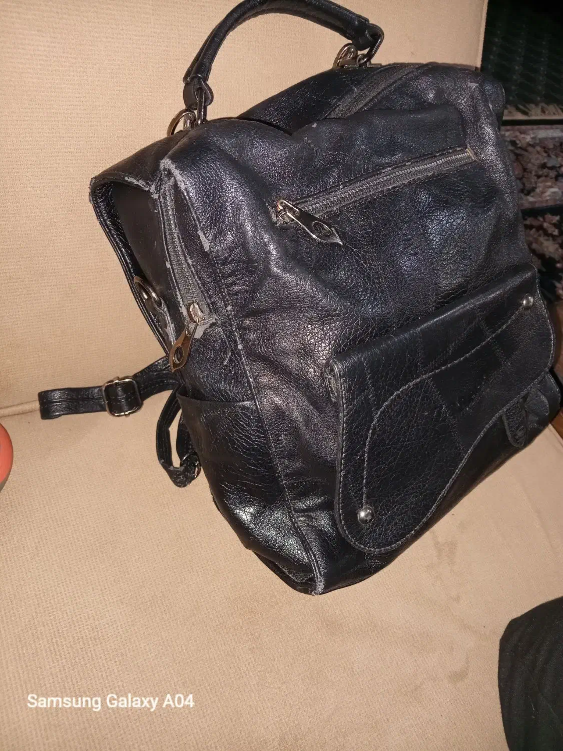 کوله پشتی دخترانه|کیف، کفش، کمربند|نجفآباد, پادگان|دیوار