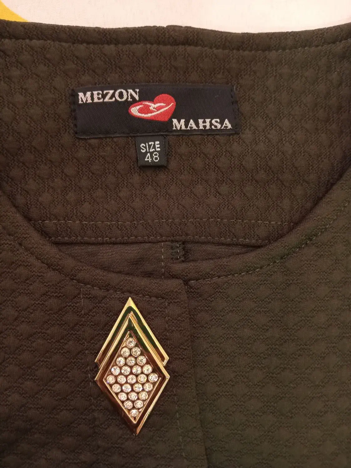 مانتو پاییزی|لباس|رشت, نظری|دیوار