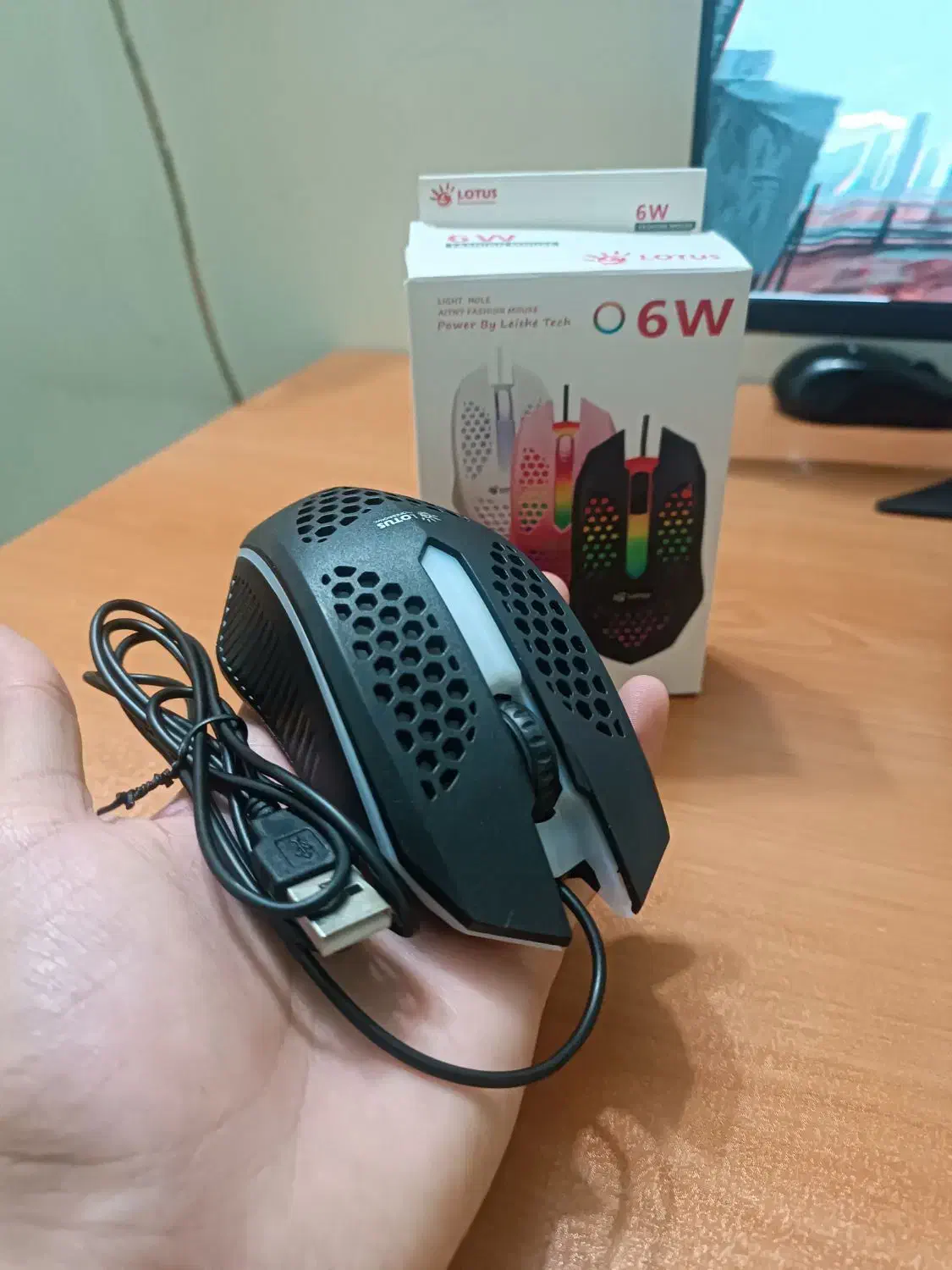 ماوس rgb-6W|قطعات و لوازم جانبی رایانه|آق قلا, |دیوار