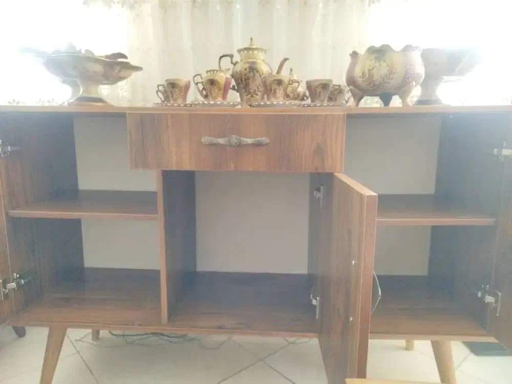 کنسول چوبی|بوفه، ویترین، کنسول|اراک, |دیوار