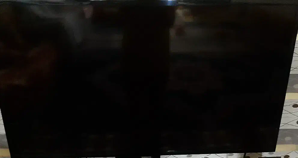 تلویزیون ۴۳ اینچ سامسونگ|تلویزیون و پروژکتور|فسا, |دیوار