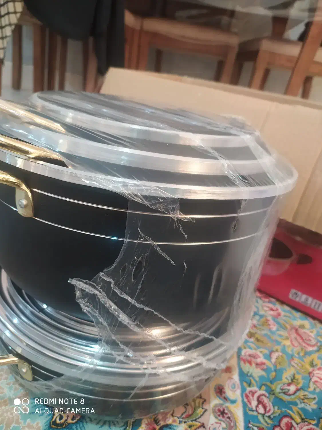 قابلمه 14 و8 پارچه شارنیک|ظروف پختوپز|اسفراین, |دیوار