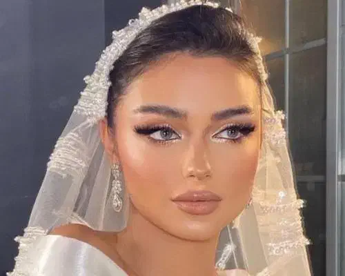 میکاپ عروس و همراه به همراه آموزش|خدمات آرایشگری و زیبایی|اهواز, کیانپارس |دیوار
