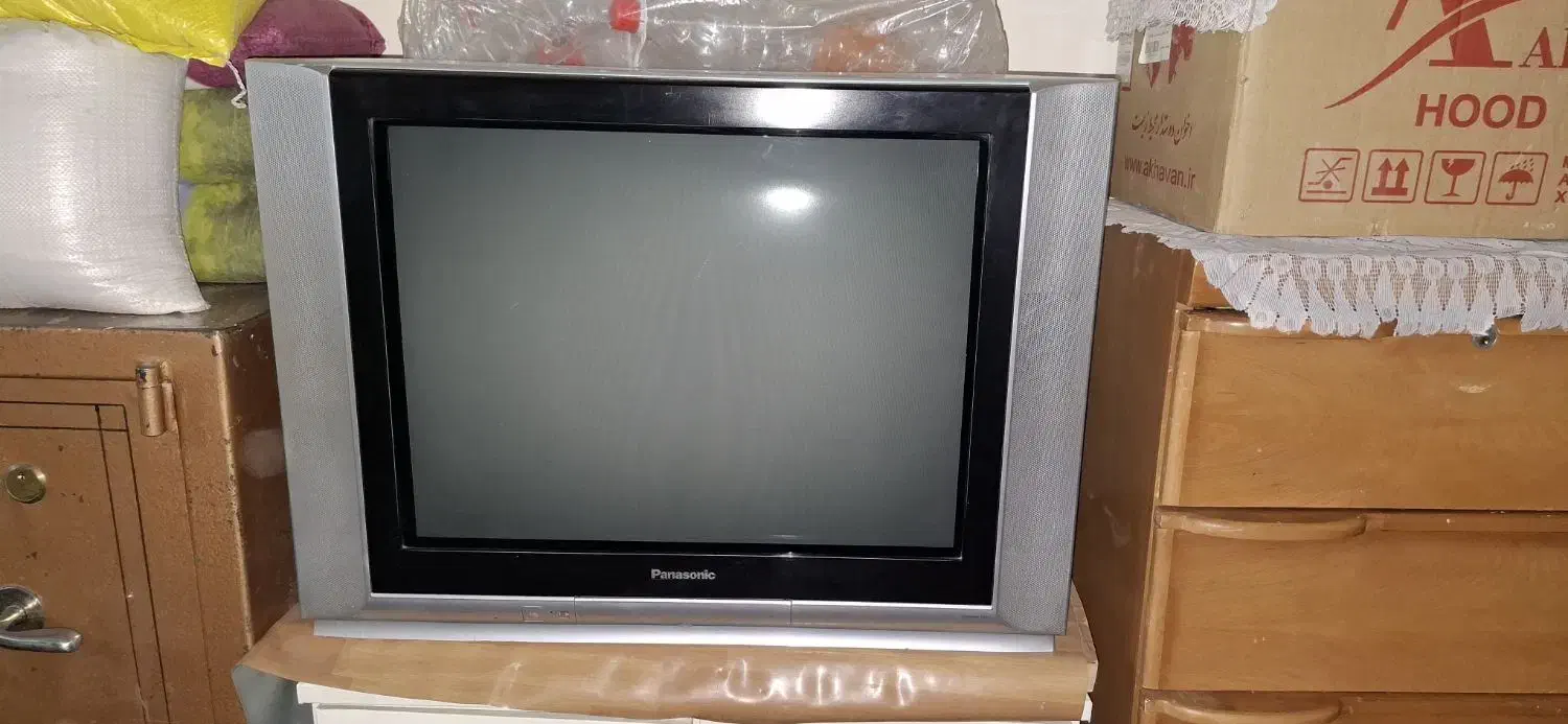 دو دستگاه تلویزیون ۲۹ اینچ|تلویزیون و پروژکتور|بروجرد, |دیوار