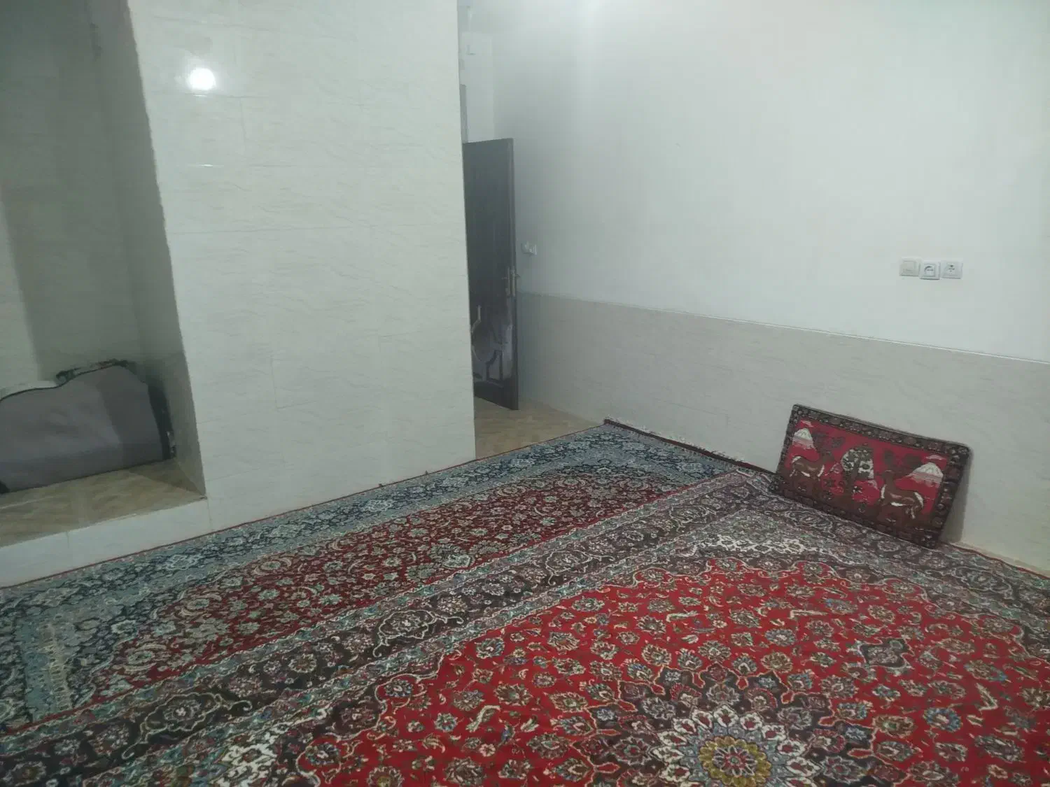 منزل مبله|اجارهٔ کوتاه‌مدت آپارتمان و سوئیت|شیراز, شهرک ولیعصر|دیوار