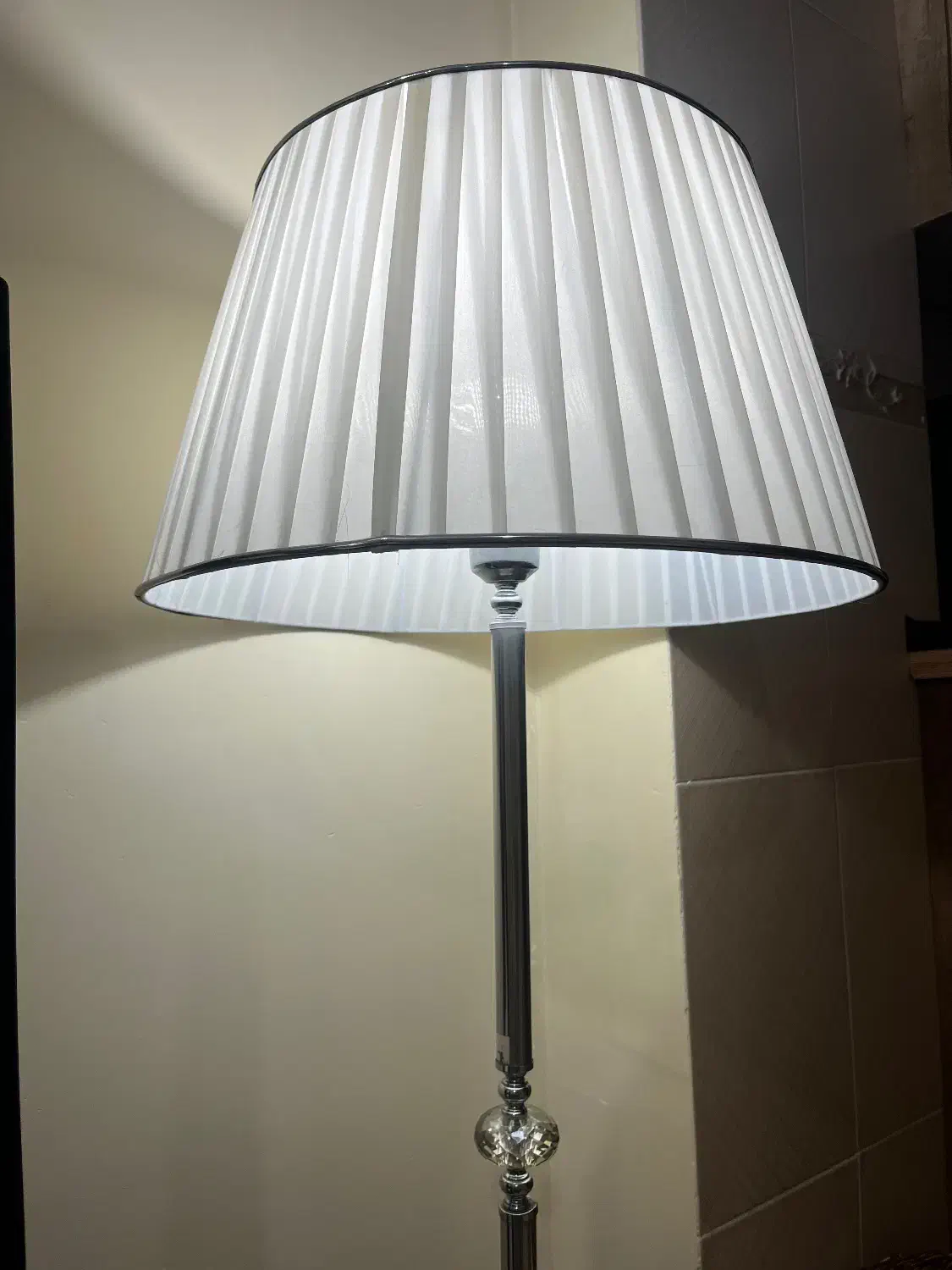 آباژور سالم تمیز|چراغ خواب و آباژور|گنبد کاووس, |دیوار