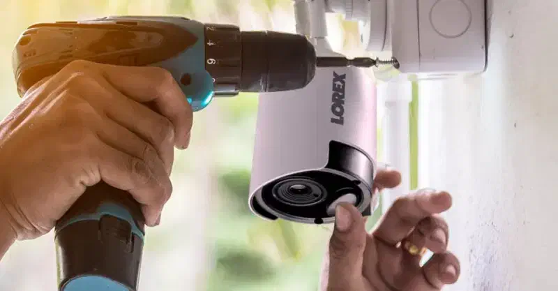 نصب انواع دوربین مدار بسته|خدمات پیشه و مهارت|بجنورد, |دیوار