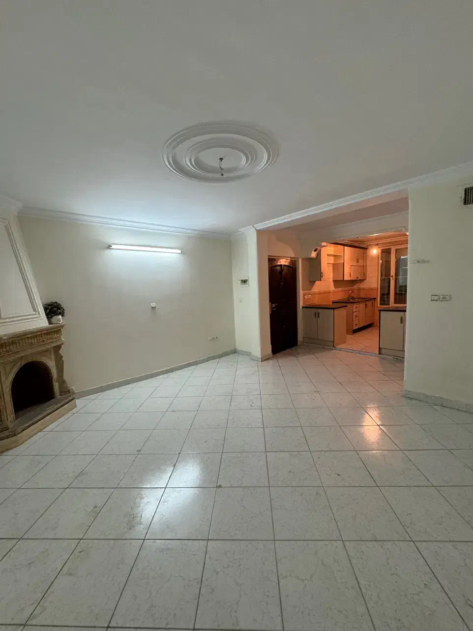 ۶۰ متر/کوچه انارک /تخلیه