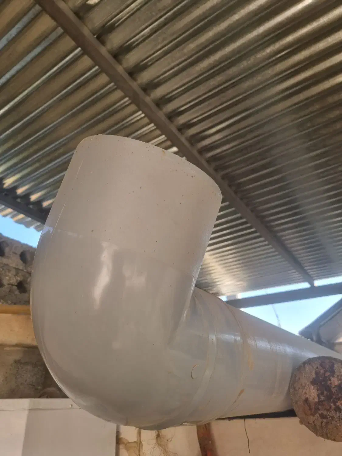 3/5متر لوله هشت اینچ با یک زانو نونو|مصالح و تجهیزات ساختمان|نجفآباد, باغ ملی|دیوار