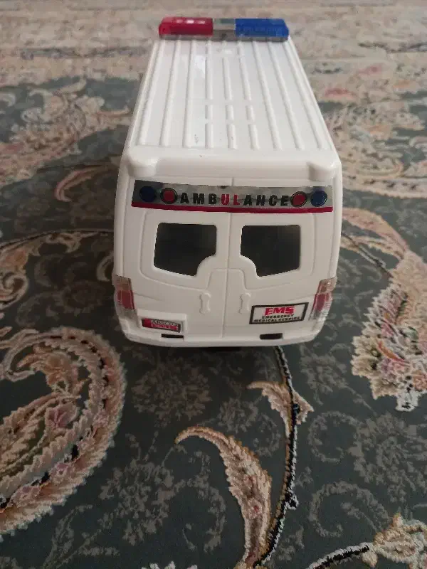 ماشین آمبولانس|اسباب‌‌بازی|تهران, تهرانسر شمالی|دیوار