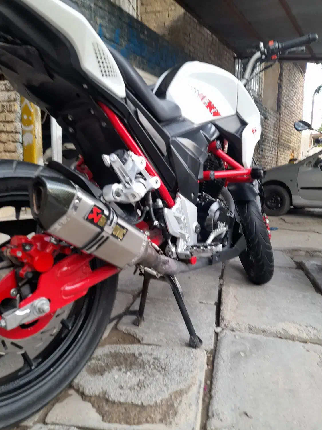 فروش ۴ عدد دوچرخه با برند خوب با یک موتور۲۰۰cc|دوچرخه، اسکیت، اسکوتر|نورآباد, |دیوار