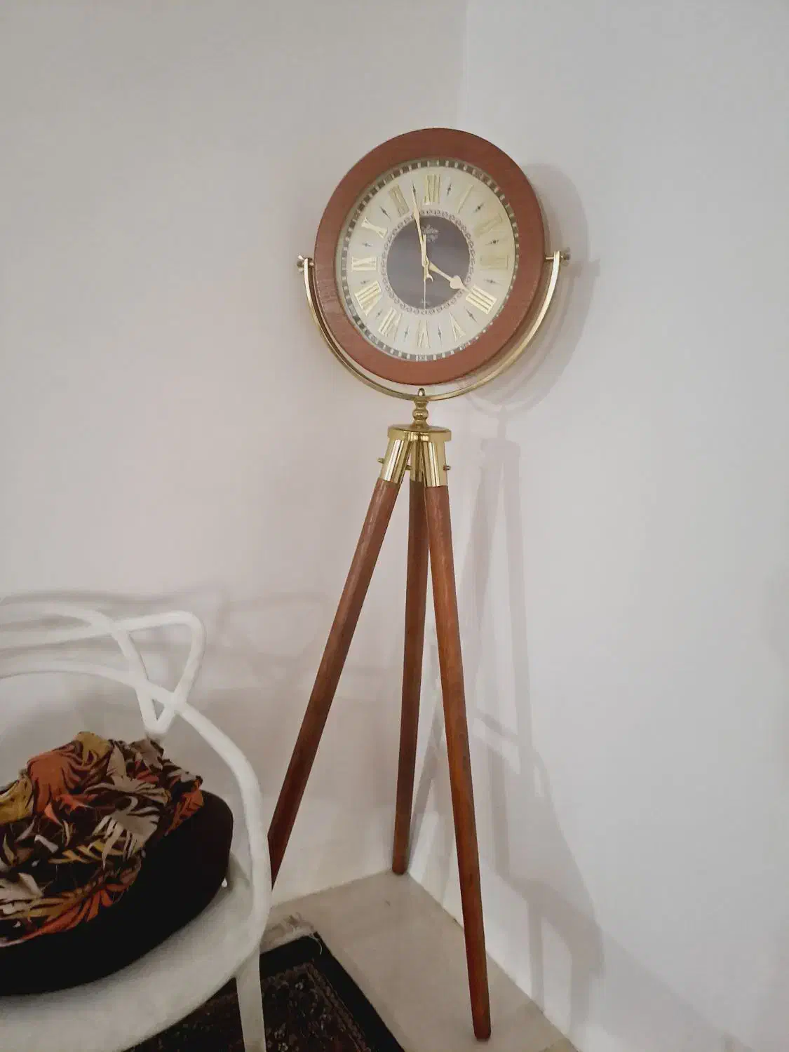 ساعت ایستاد جنس عالی|ساعت دیواری و تزئینی|کرمانشاه, |دیوار