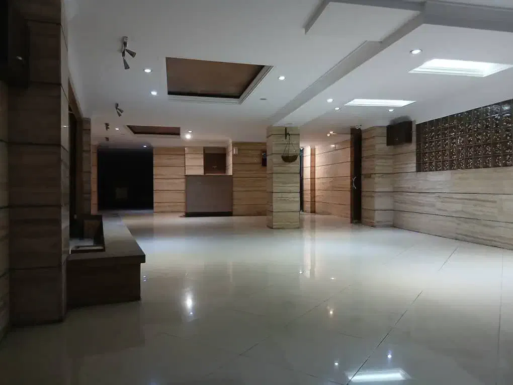 ۱۱۰ متر ۳ خوابه شریعتی ابتدای پاسداران