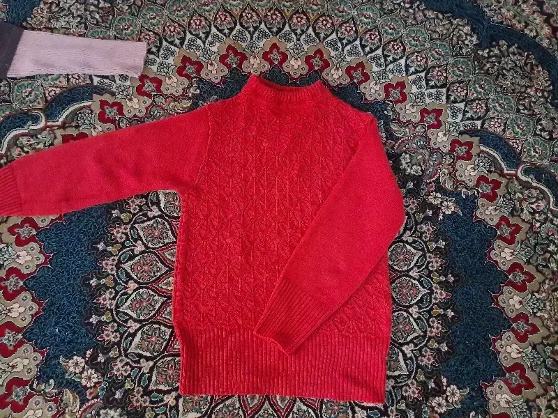 بافت یلدایی وتعدادی لباس دیگر|کفش و لباس بچه|کرمان, |دیوار