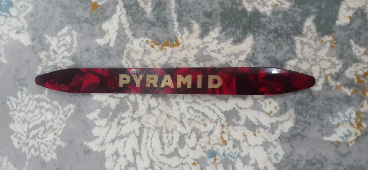 مضراب عودپیرامید|سازهای سنتی|خمیر, |دیوار