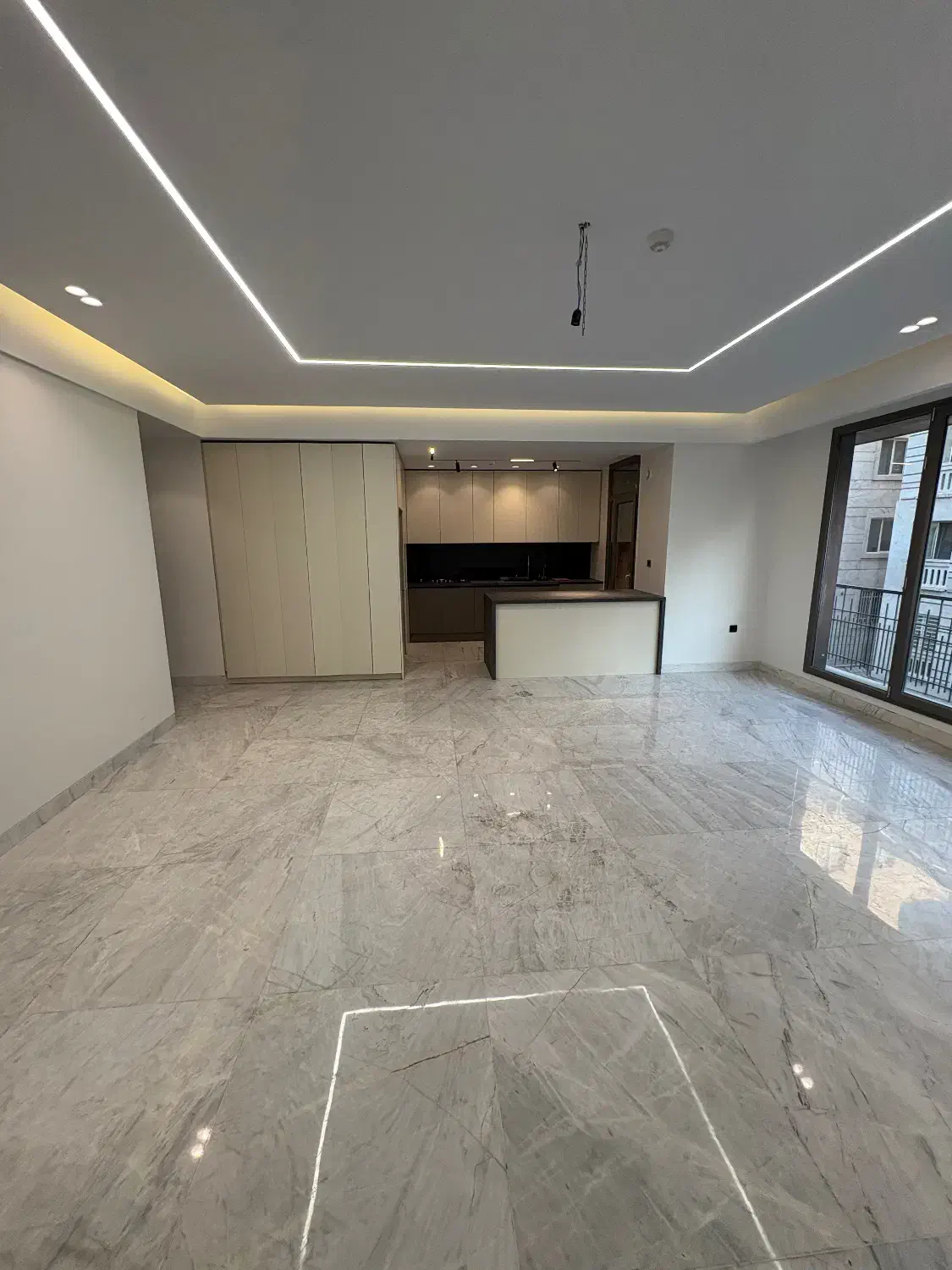 ۱۱۵ متر ۲ خواب کلید نخورده ژورنالی/ میدان ۵۰