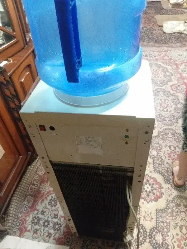 ابسردکن کره ای درحدنو.|آبسردکن و تصفیه آب|ملارد, |دیوار