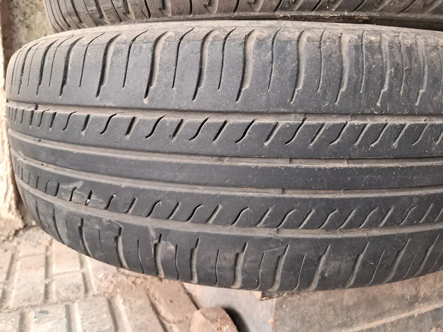 لاستیک|قطعات یدکی و لوازم جانبی|محمدیه-قزوین, |دیوار