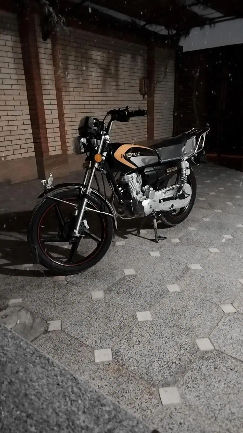 پرواز 200|موتورسیکلت|ماهان, |دیوار