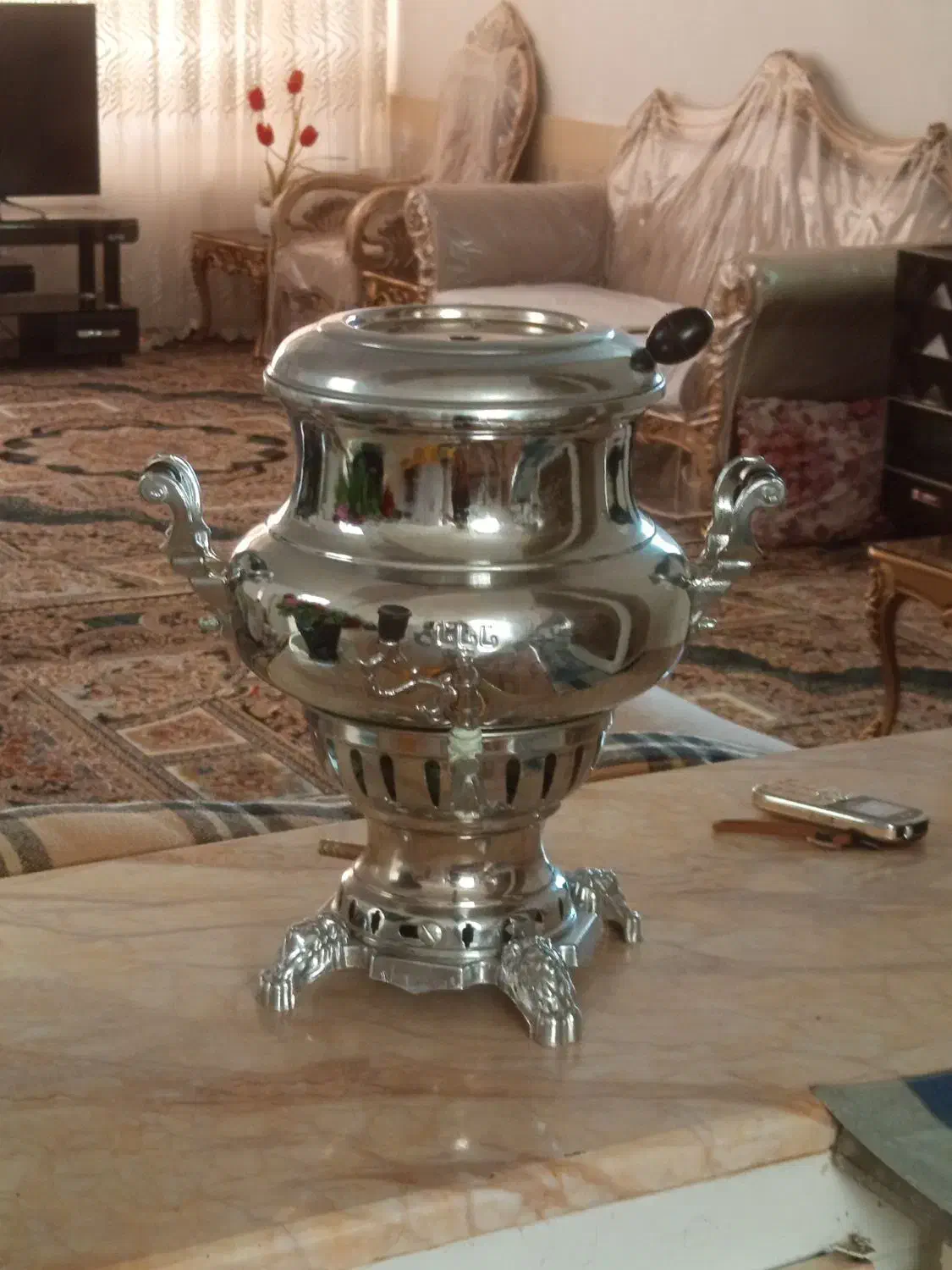 سماور بسیار تمیز و نو|سماور، چایساز، قهوهساز|تربتحیدریه, قائم|دیوار